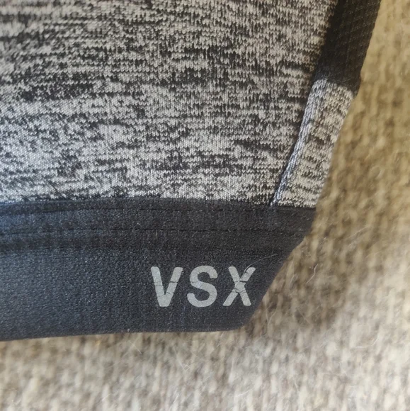 Sports Bra - Picture 4 of 5